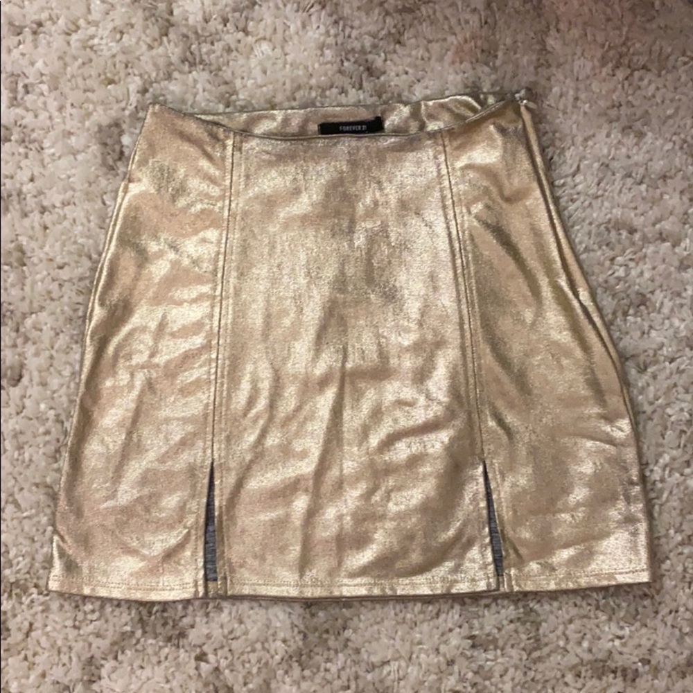 Metallic mini skirt